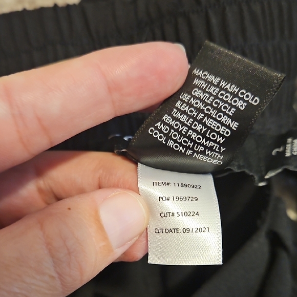 Torrid Black Tie Front Tapered Pants - Picture 9 of 11